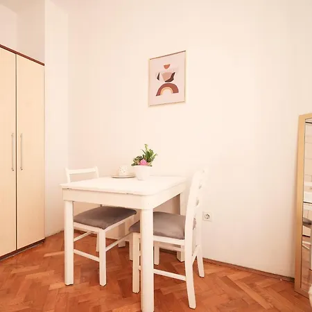 Cozy Studio Apartments In City Centar -Ae1565 Zadar